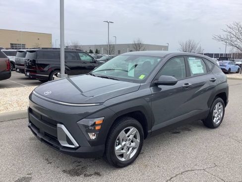 Certified 2026 Hyundai Kona SE AWD/4WD image 35