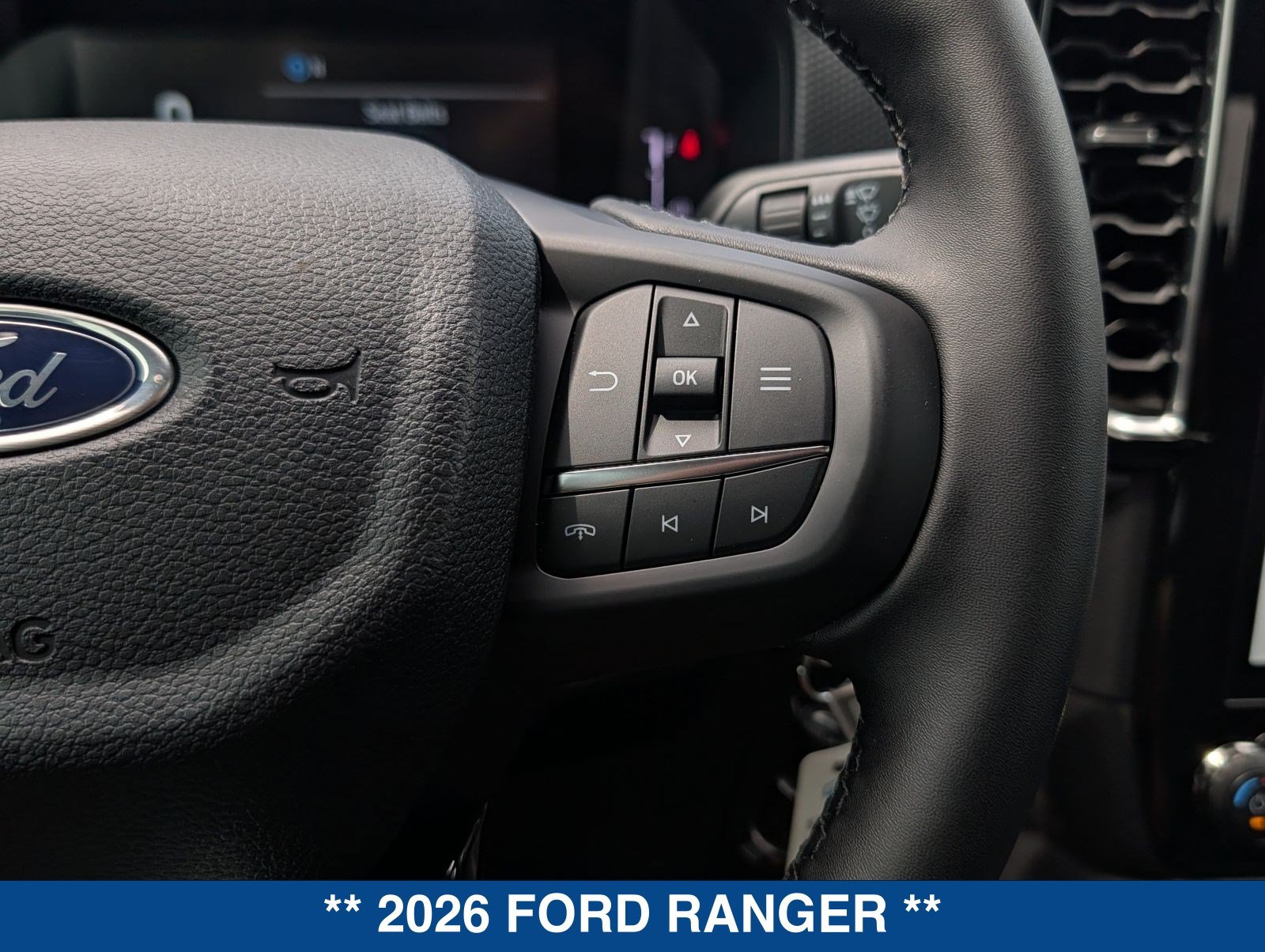 New 2026 Ford Ranger XLT w/ Black Appearance Package RWD image 27