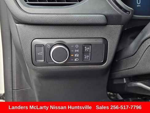 Used 2023 Ford Escape ST-Line w/ Tech Pack #1 FWD image 28