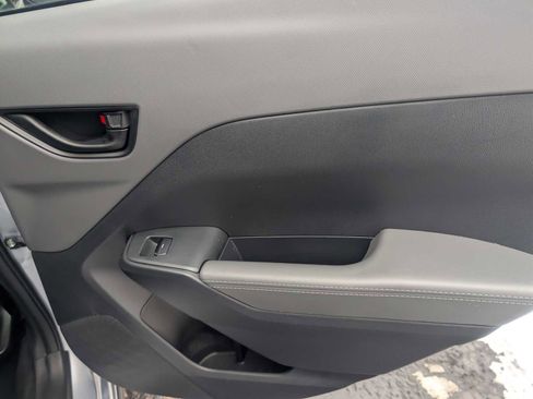 Certified 2025 Subaru Crosstrek 2.0i Premium image 25