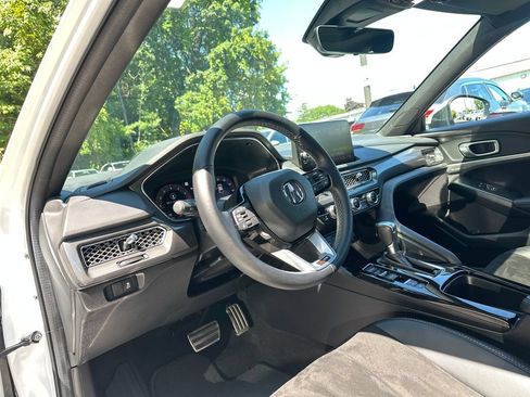 Used 2024 Acura Integra A-Spec FWD image 11