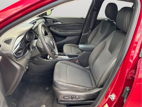 Used 2021 Buick Encore GX Select w/ Sport Touring Package FWD image 2