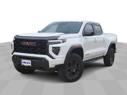 Used 2024 GMC Canyon Elevation w/ Convenience Package