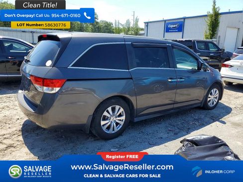 Used 2016 Honda Odyssey SE image 4