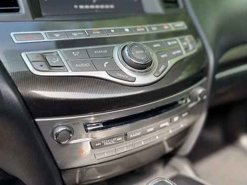 Used 2019 INFINITI QX60 Pure AWD/4WD image 45