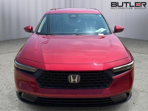 Used 2024 Honda Accord LX image 9