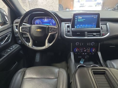 Used 2023 Chevrolet Tahoe LT w/ Luxury Package RWD image 17