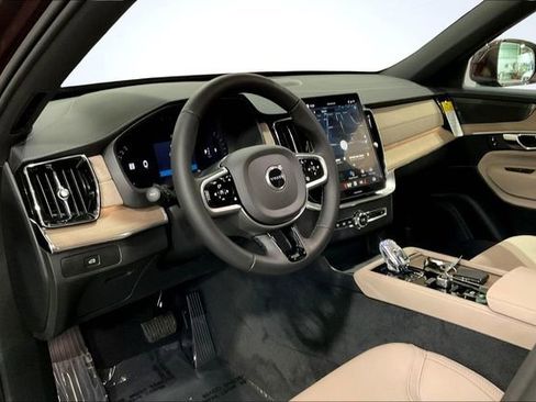 New 2026 Volvo XC90 B6 Plus AWD/4WD image 8