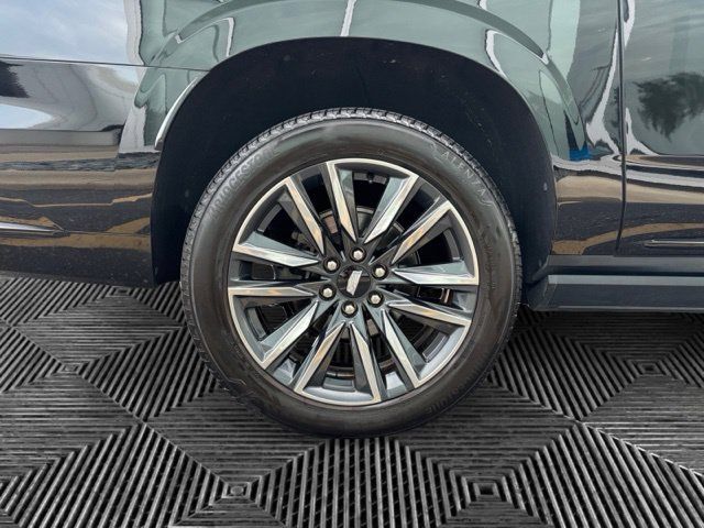 Used 2021 Cadillac Escalade ESV Sport w/ Driver Assist Tech Package RWD image 33