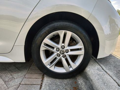 Used 2020 Toyota Corolla SE FWD image 44