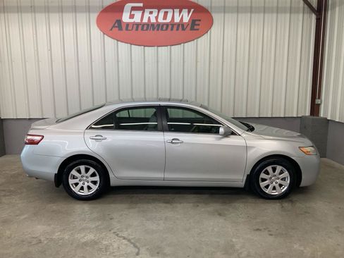 Used 2007 Toyota Camry XLE FWD image 15
