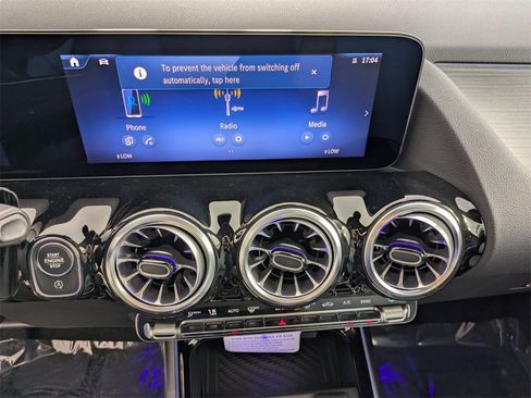 New 2026 Mercedes-Benz GLA 250 image 18