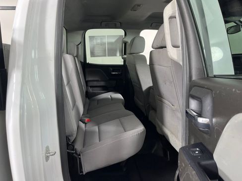 Used 2017 Chevrolet Silverado 2500 W/T w/ WT Convenience Package AWD/4WD image 7