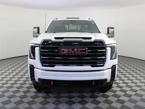 New 2026 GMC Sierra 3500 AT4 w/ Technology Package AWD/4WD image 32