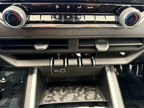 New 2026 Chevrolet Colorado Trail Boss AWD/4WD image 34