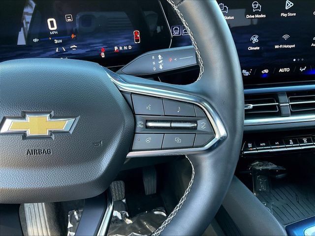 Certified 2024 Chevrolet Equinox EV LT w/ LPO, Blackout Package FWD image 14