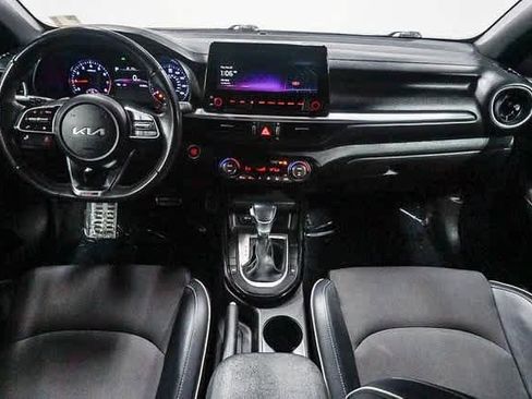 Used 2023 Kia Forte GT-Line image 13