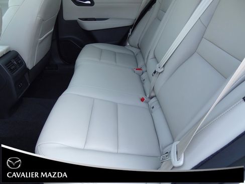 Used 2023 Nissan Rogue SL image 13