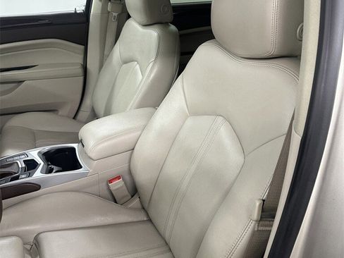 Used 2014 Cadillac SRX Luxury w/ Driver Awareness Package image 12