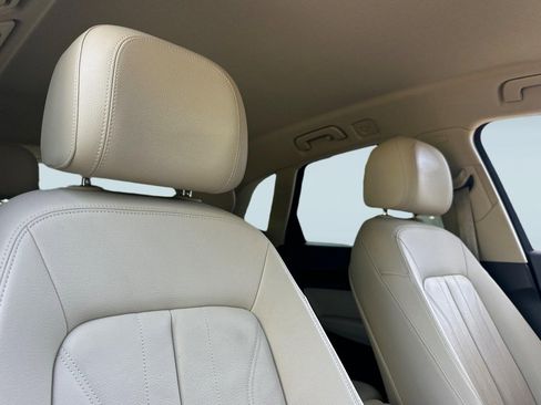 Used 2018 Audi Q5 2.0T Premium w/ Convenience Package AWD/4WD image 24