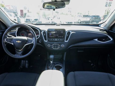 Used 2023 Chevrolet Malibu LT FWD image 24