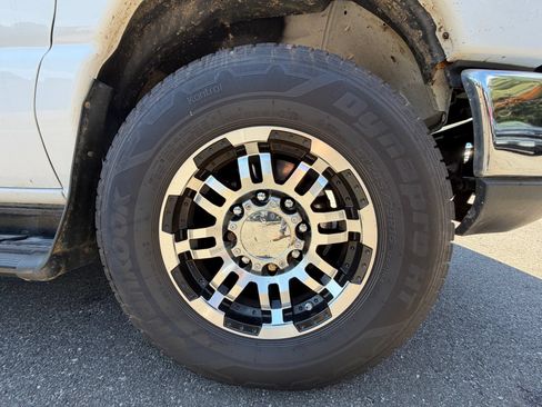 Used 2016 Ford E-350 and Econoline 350 Super Duty w/ Power Windows & Locks Group RWD image 27