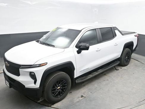Used 2024 Chevrolet Silverado EV W/T image 28