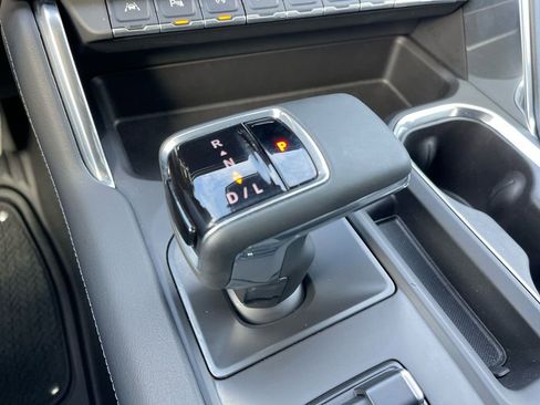 Used 2024 GMC Sierra 1500 Denali w/ Denali Reserve Package image 19