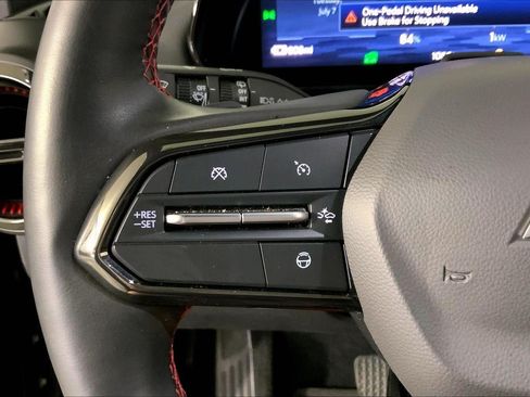 Used 2024 Chevrolet Equinox EV RS w/ Active Safety Package 3 FWD image 18