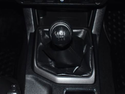 Used 2020 Toyota Tacoma TRD Sport image 21