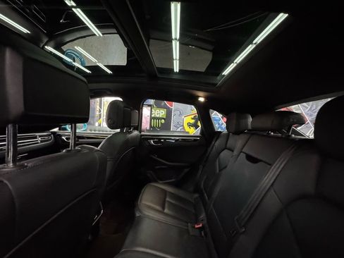 Used 2019 Porsche Macan S image 38