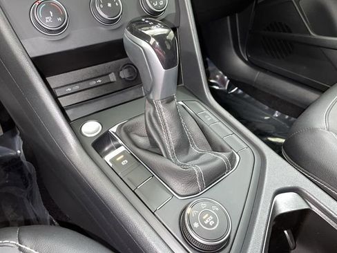 Used 2022 Volkswagen Taos SE image 26