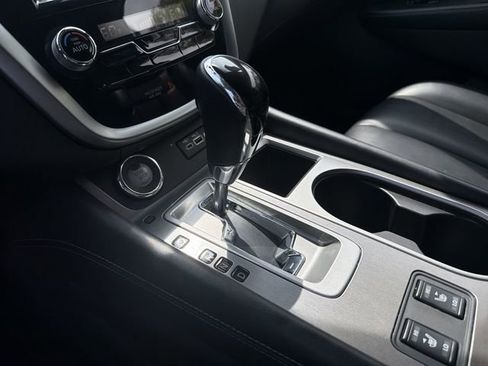 Used 2023 Nissan Murano SV FWD image 27