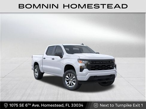 Certified 2025 Chevrolet Silverado 1500 Custom image 1