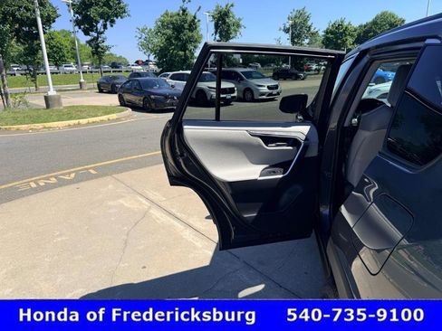 Used 2023 Toyota RAV4 Limited AWD/4WD image 18