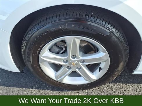 Used 2024 Chevrolet Malibu LS image 18