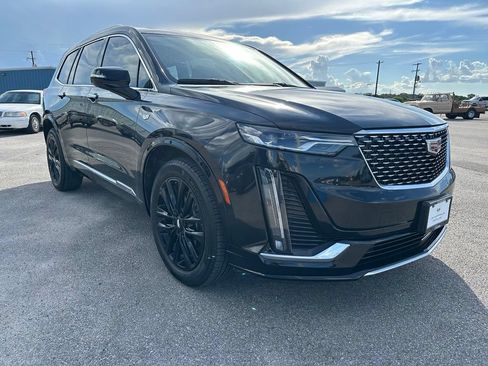 Used 2024 Cadillac XT6 Luxury AWD/4WD image 4
