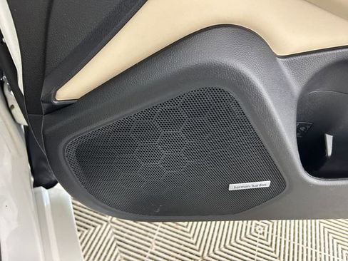 Used 2018 Subaru Legacy 2.5i Limited image 30