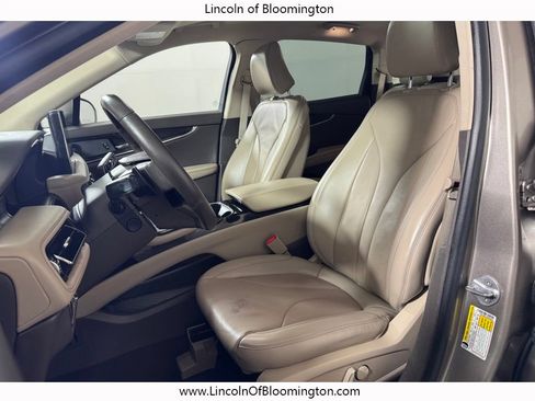Certified 2021 Lincoln Nautilus Reserve AWD/4WD image 16