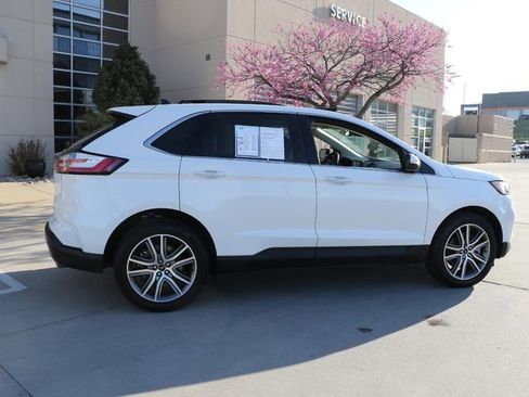 Used 2024 Ford Edge Titanium w/ Equipment Group 301A image 6