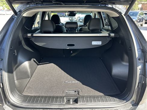 Used 2024 Hyundai Tucson SEL w/ Convenience Package AWD/4WD image 17