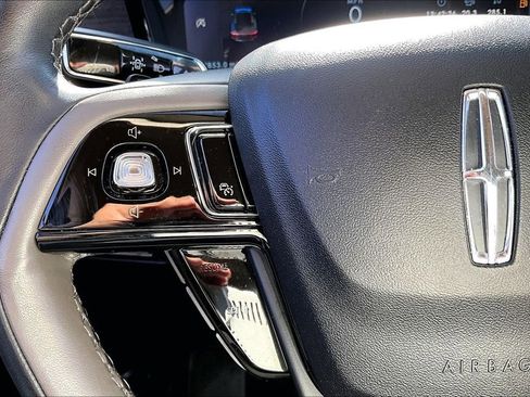 Used 2023 Lincoln Corsair Reserve image 26