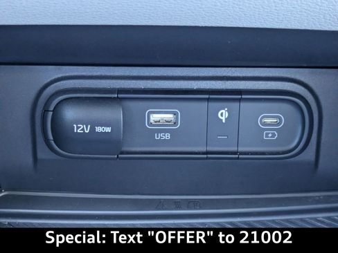 Used 2023 Kia Sportage EX image 24