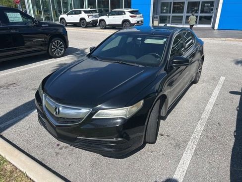 Used 2017 Acura TLX FWD image 2