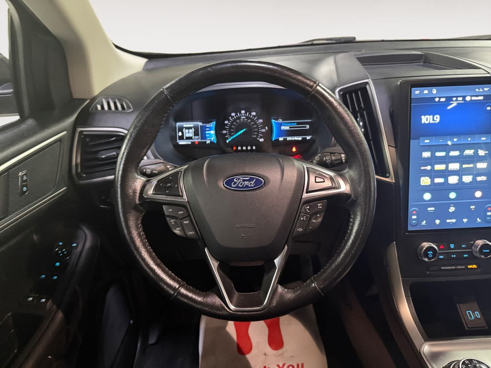 Used 2024 Ford Edge SEL AWD/4WD image 19