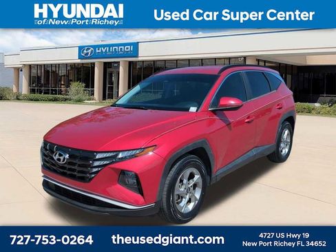 Certified 2022 Hyundai Tucson SEL FWD image 1