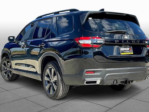 New 2025 Honda Pilot Sport image 11