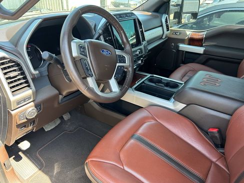 Used 2022 Ford F350 King Ranch w/ Tremor Off-Road Package AWD/4WD image 12