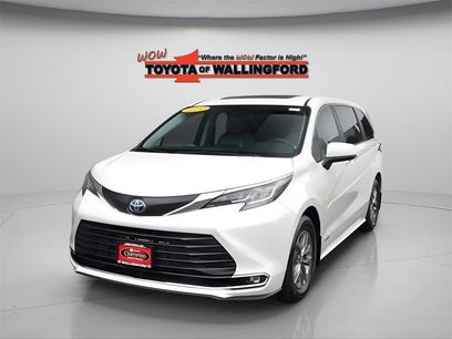 Certified 2021 Toyota Sienna XLE