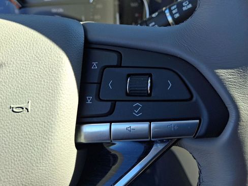 Certified 2024 Cadillac XT6 Premium Luxury image 23